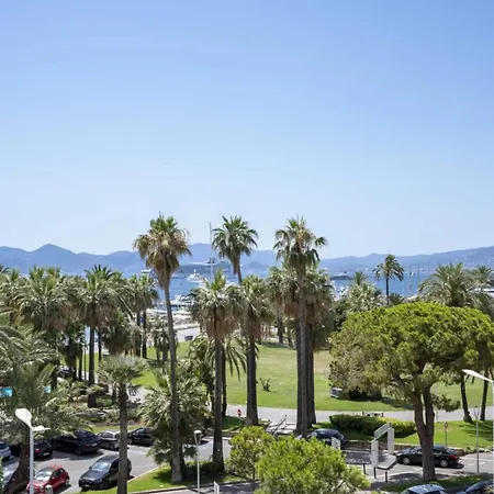 Appartement Ref 2012 - Croisette - To Rent Sea View Cannes