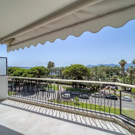公寓 Ref 2012 - Croisette - To Rent Sea View 戛纳